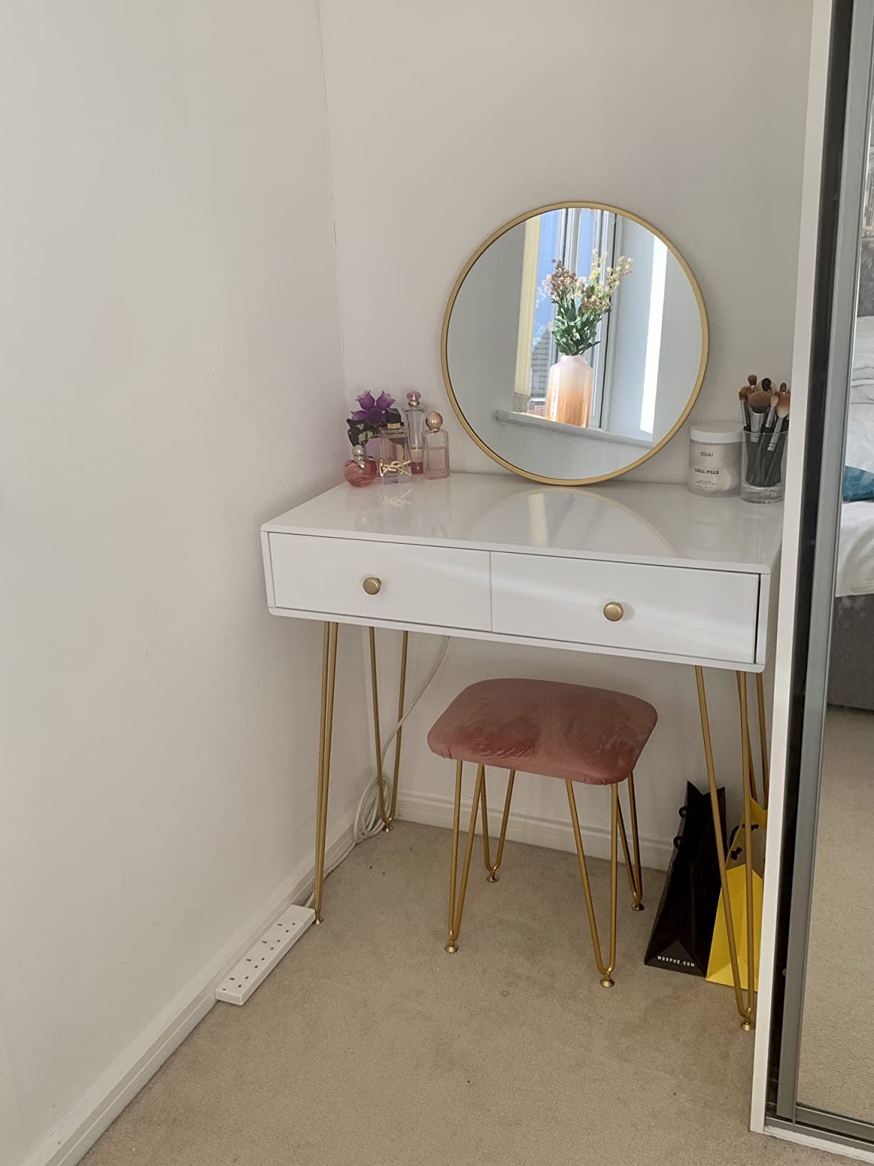 EUGAD Dressing Table with Stool and Wall Mount Mirror makeup vanity