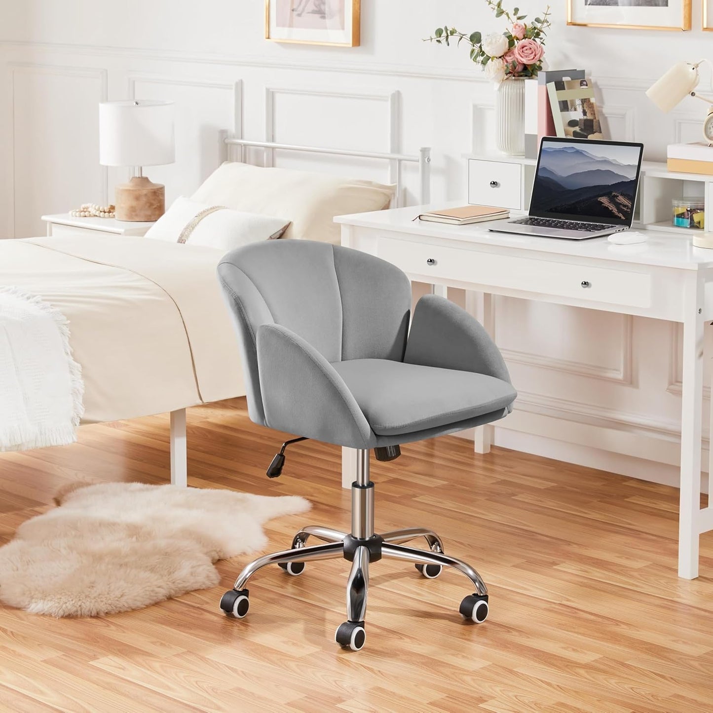 Yaheetech Velvet Office Chair