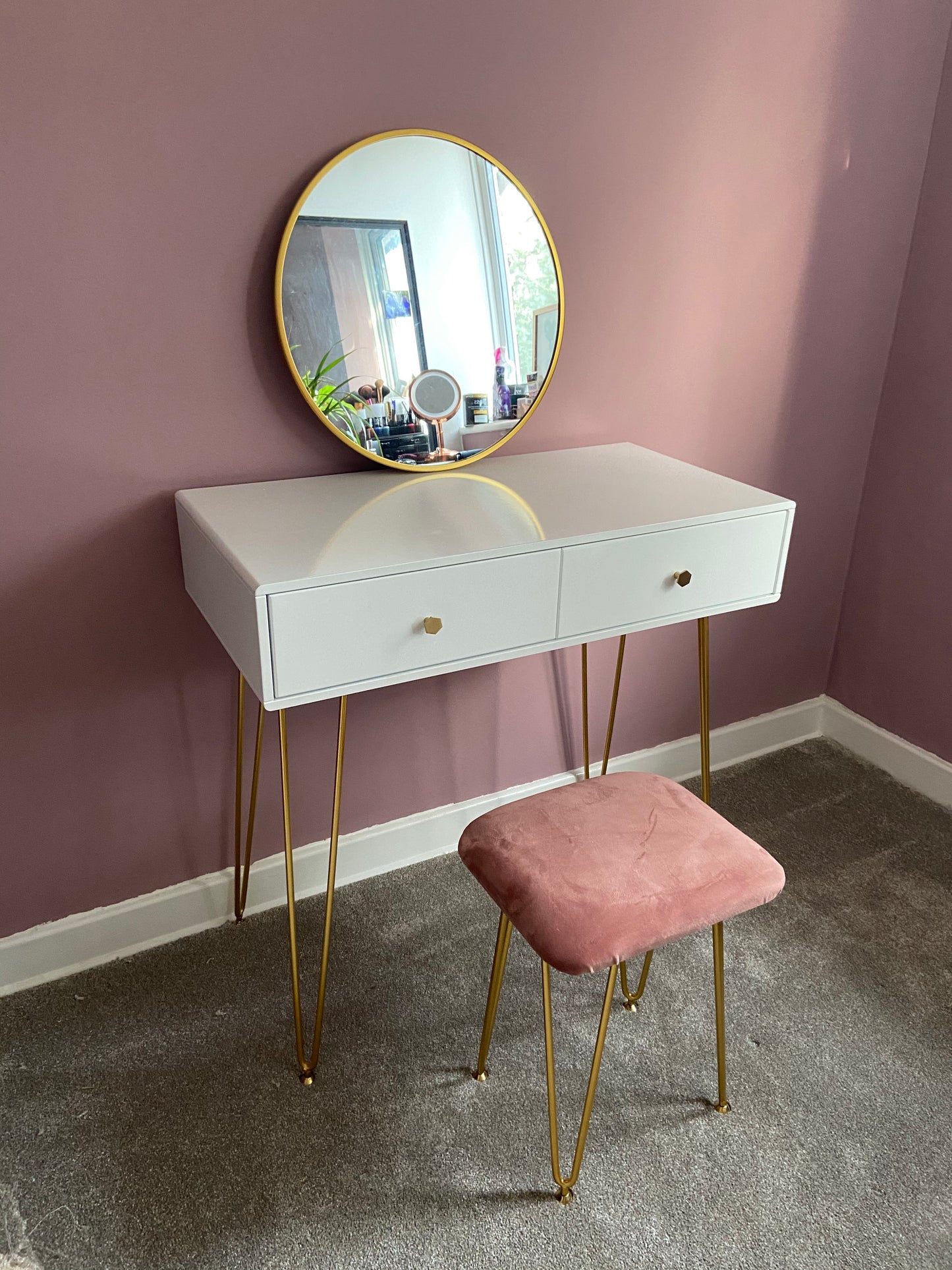 EUGAD Dressing Table with Stool and Wall Mount Mirror makeup vanity