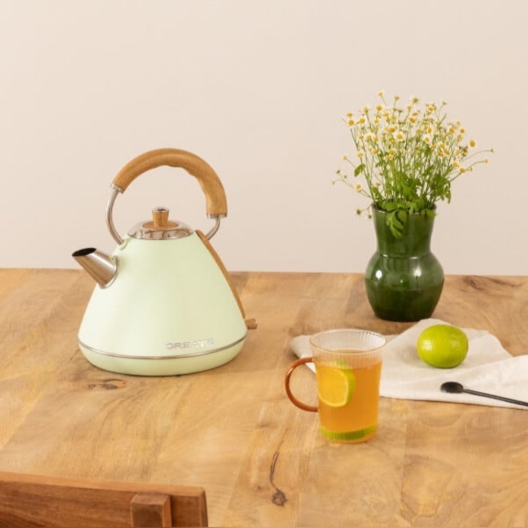 KETTLE RETRO L - Electric kettle 1.7L