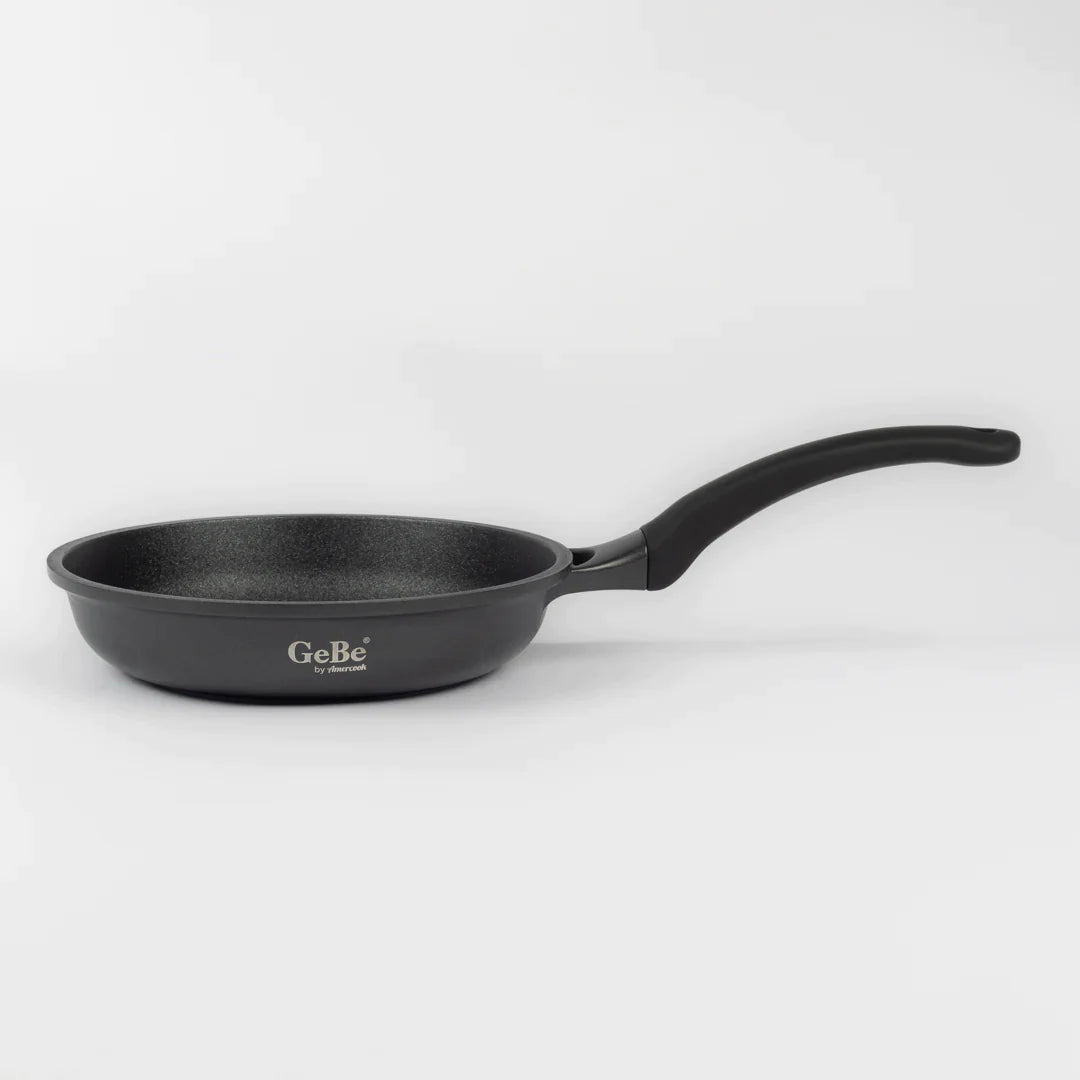 VENUS FRY PAN